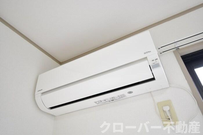 サニーコーポ C棟の設備|備付エアコン（南洋室６帖）