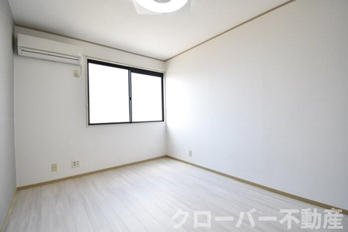 サニーコーポ C棟の内装|北洋室６帖