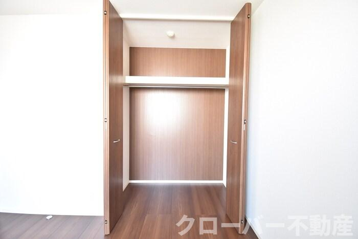 サンライズ豊益 築港町の収納|クローゼット