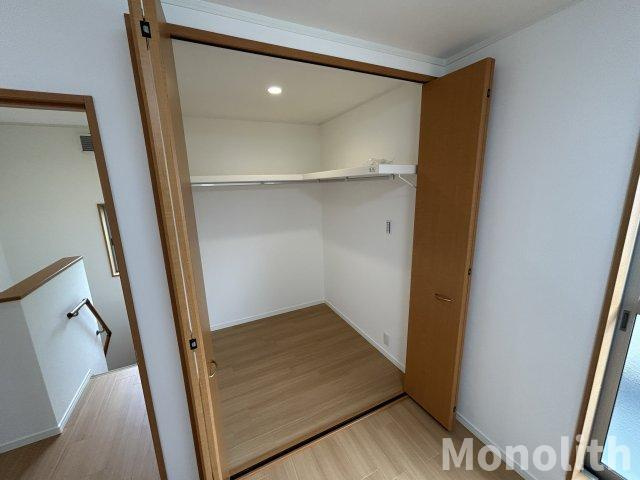 堺市西区菱木1丁戸建の収納