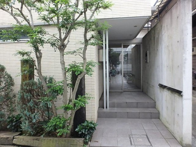 【エントランス】 | アルクス学芸大学