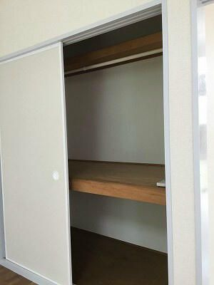 リヴレーヌ弐番館の収納