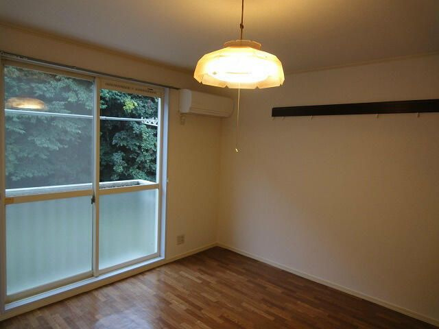 リヴレーヌ弐番館の寝室