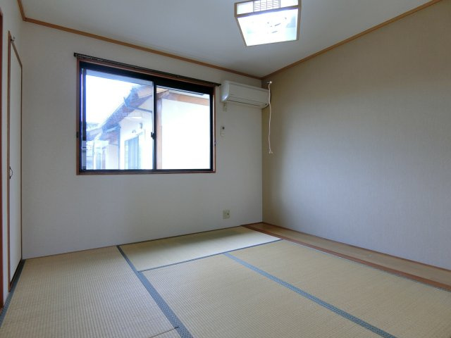 キャリーインの和室|イメージ102号室の写真（反転あり）