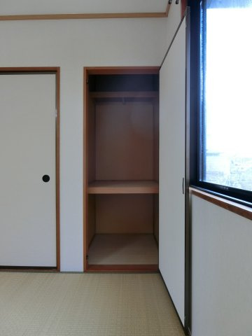 キャリーインの収納|イメージ102号室の写真（反転あり）