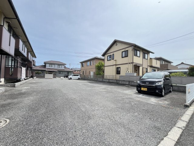 キャリーインの駐車場