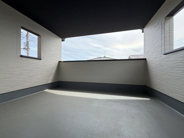 土浦市天川♪新築戸建のバルコニー|暖かな日差しのふりそそぐバルコニー