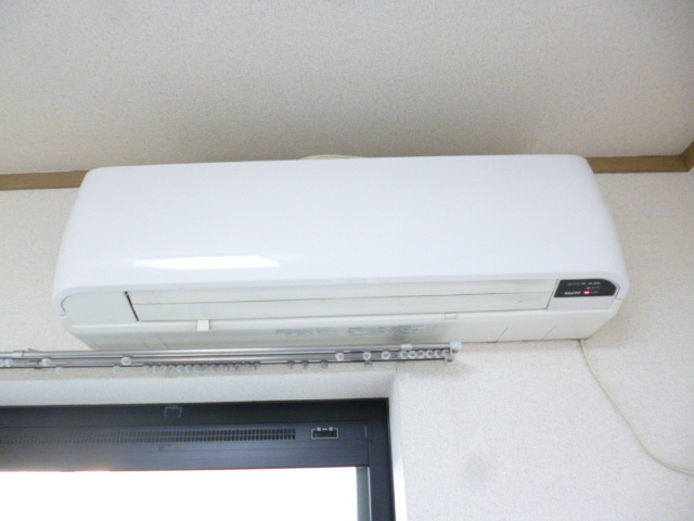ヘーベルメゾン２１Ａ、Ｂの設備|エアコン