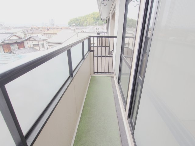 パストラル桃山のバルコニー