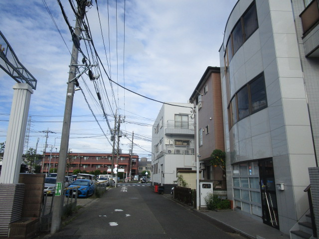 川崎市幸区南加瀬４丁目のビル