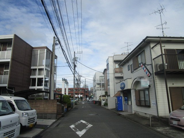 川崎市幸区南加瀬４丁目のビル