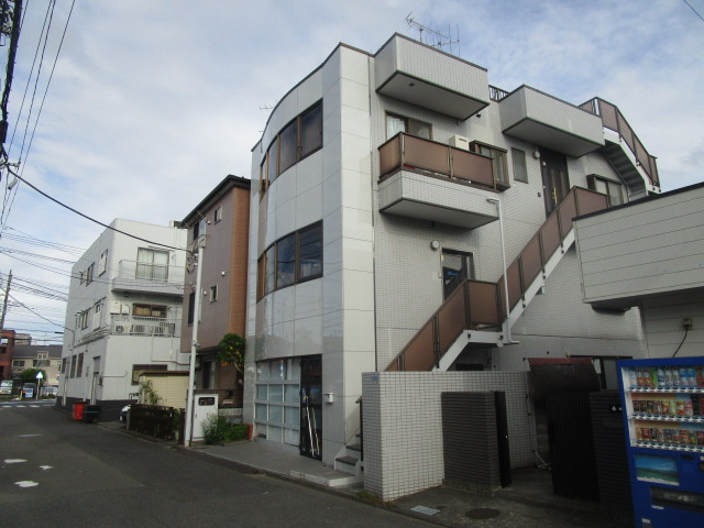 川崎市幸区南加瀬４丁目のビル