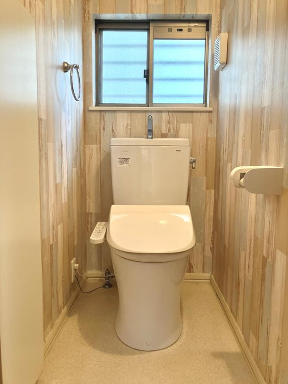 荏田北戸建のトイレ