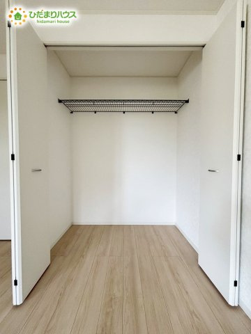 野田市野田第10　新築戸建　2号棟の収納|全室にクローゼットが付いていて、お部屋の住空間もスッキリ広々つかえそうです(^^)/