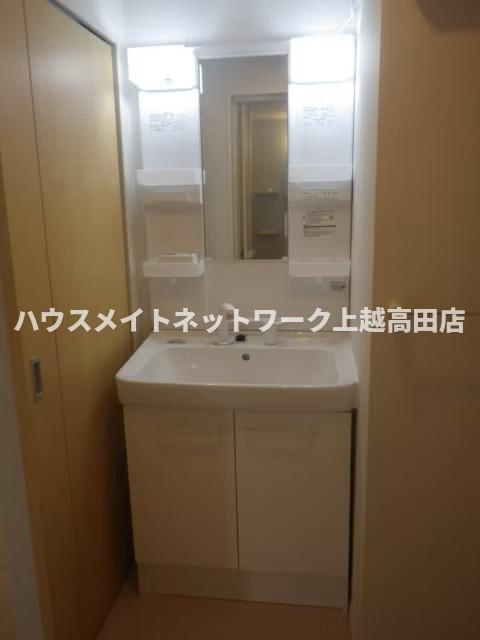 プレジールの洗面所|洗髪洗面化粧台