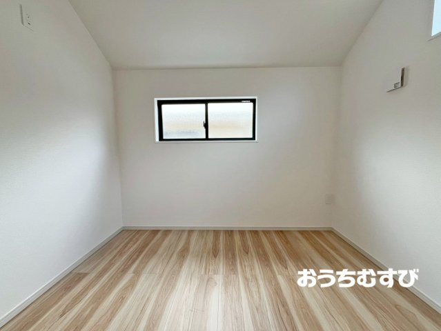 名東区平和が丘1期(全2棟)の洋室