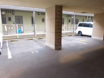 【駐車場】 | コンフォートヴィラ