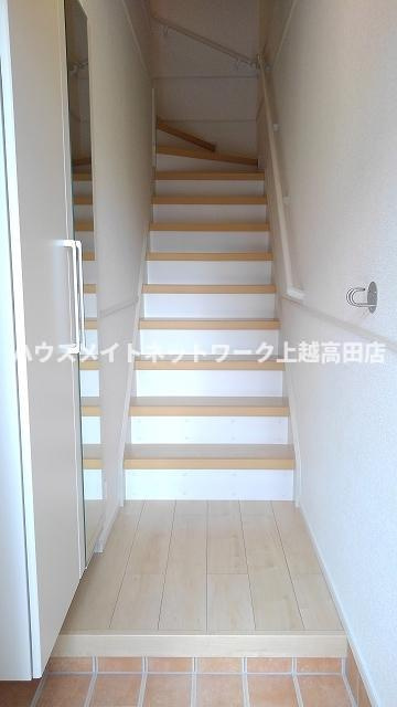ベル　フルール　Ｂの玄関|玄関