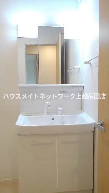 ベル　フルール　Ｂの洗面所|洗髪洗面化粧台