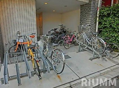 【駐車場】 | ドルチェ日暮里弐番館