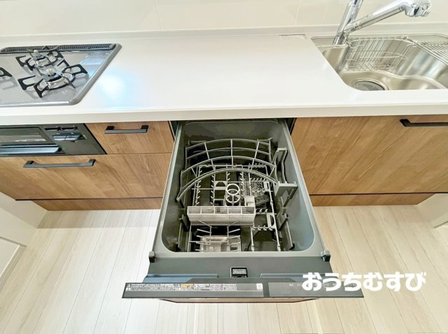 名東区平和が丘1期(全2棟)のキッチン