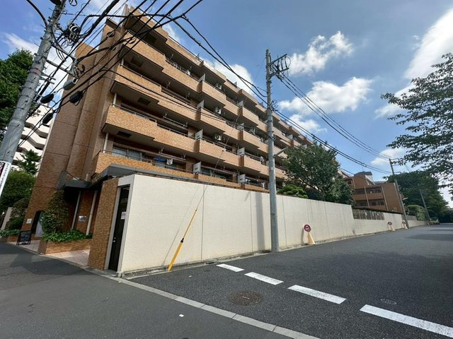 ダイアパレス武蔵関の外観|新耐震基準適合マンション、ダイアパレス武蔵関は即日現地案内可能となっておりますので、お気軽にお問い合わせください！