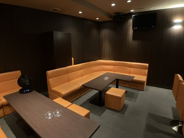 ST-5ビルの内装