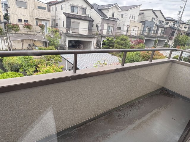 東郷町白鳥3丁目貸家のバルコニー