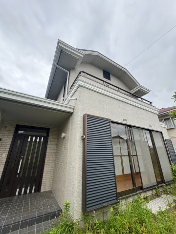 東郷町白鳥3丁目貸家