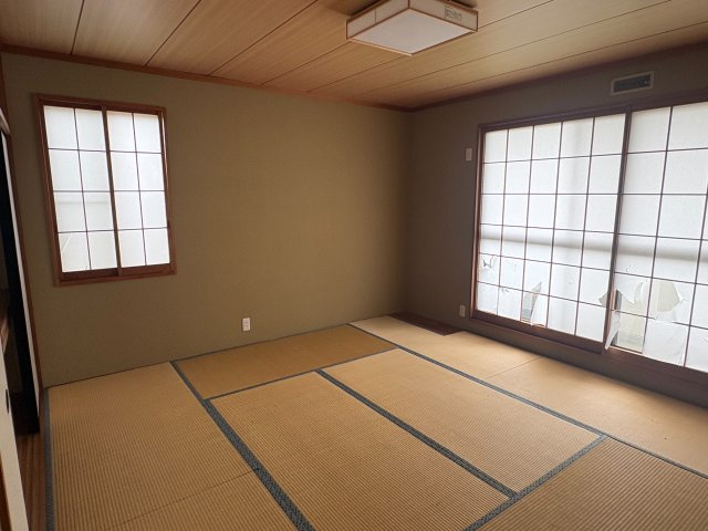 東郷町白鳥3丁目貸家の和室