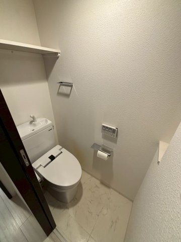 ラ・フォルム本町WESTのトイレ