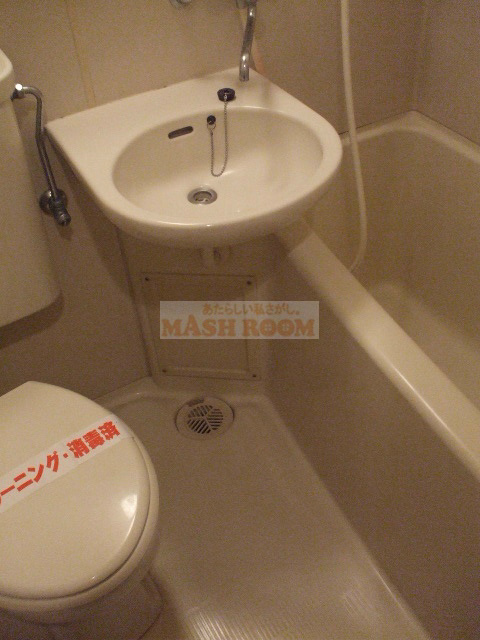 シュ・アイ高円寺の浴室|他部屋の参考写真です