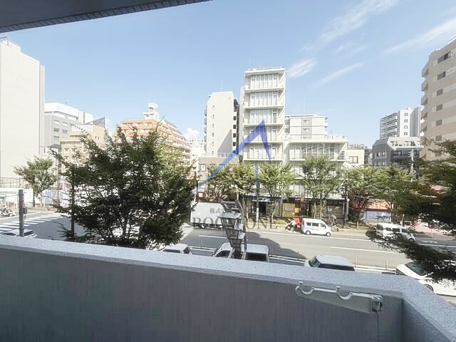 アーバンタニ