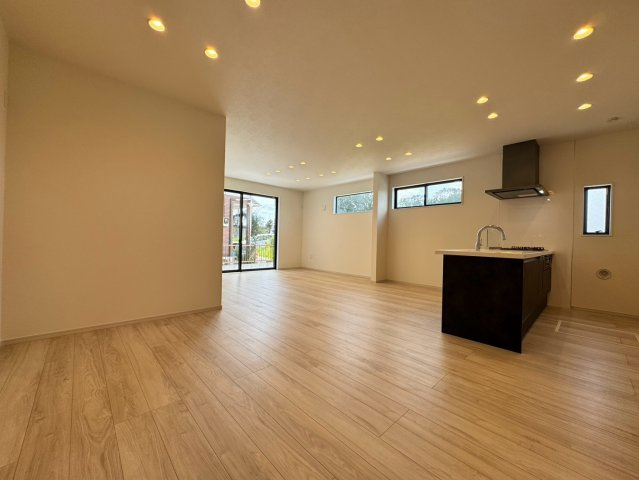 所沢市上安松新築戸建の居間・リビング