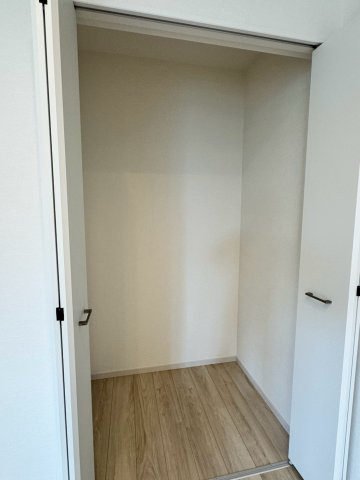 所沢市上安松新築戸建の収納