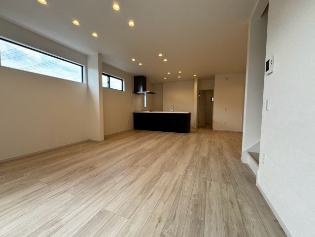所沢市上安松新築戸建の居間・リビング