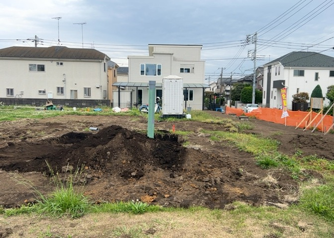 【外観】 | 土地の面積＝住宅面積ではありません。建ぺい率の問題などで、土地のある場所によって住宅を建てられる面積は限られています。高さもしかり、「土地」という言葉の中には、建築条件も含まれると考えておきましょう。