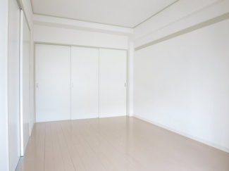 【内装】 | プランドールヨコタ | 約6帖の洋室（別のお部屋