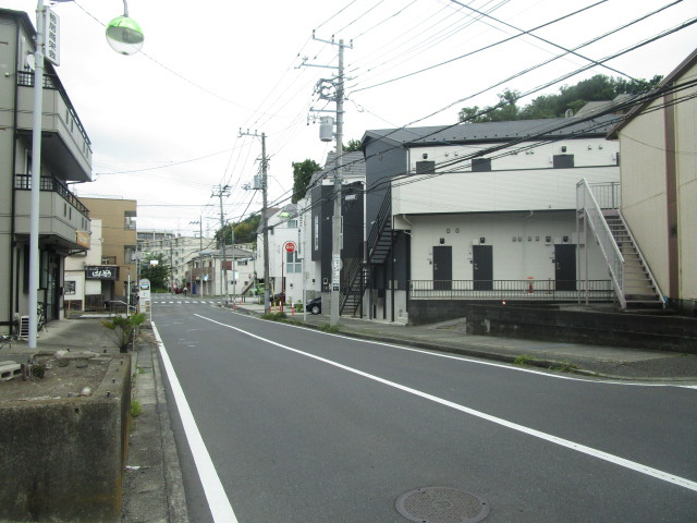 横浜市緑区鴨居６丁目の倉庫