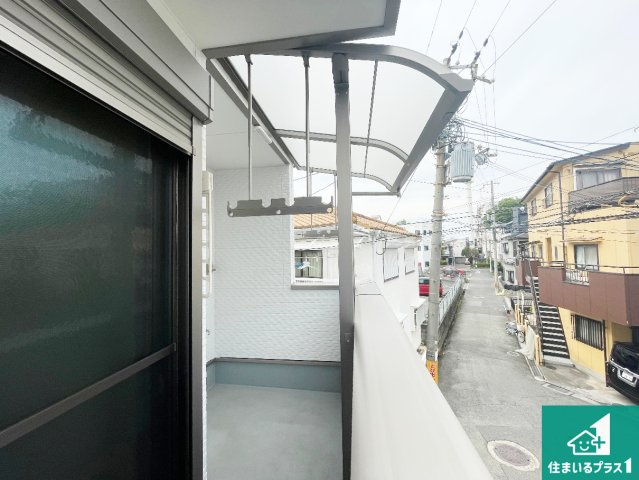 尼崎市杭瀬北新町　中古一戸建てのバルコニー|日当たりのよいバルコニー！お部屋が開放的に！