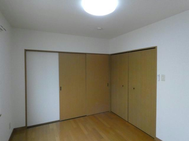 コーポブレーメンの洋室