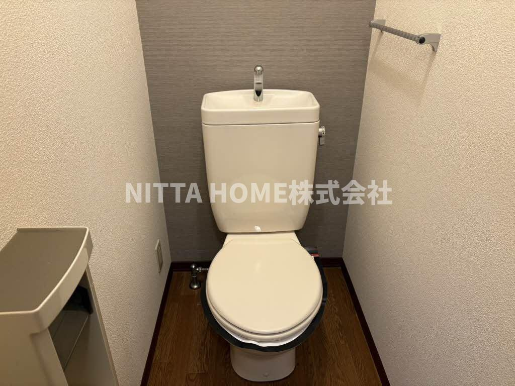 福知山市旭が丘のアパートのトイレ|バストイレ別です◎
