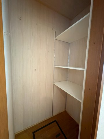 北条一戸建の収納
