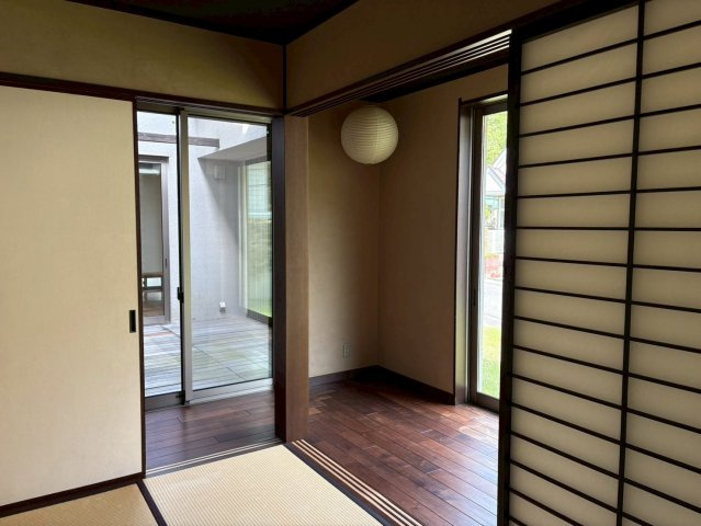 北条一戸建の和室