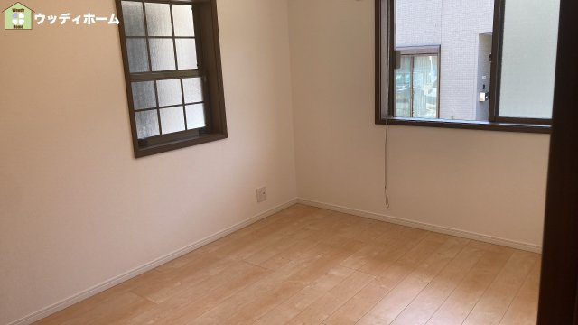 草加市遊馬町　中古一戸建ての子供部屋