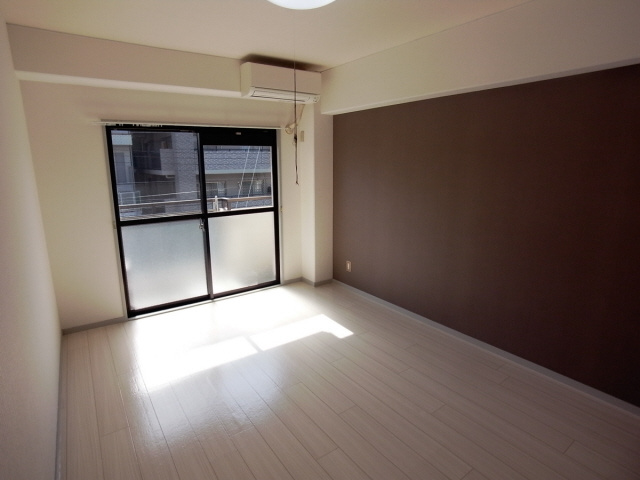 シンプルライフ本山の内装