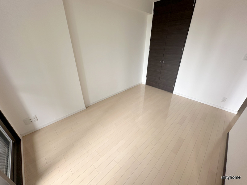 プライムアーバン堺筋本町　仲介手数料無料の寝室