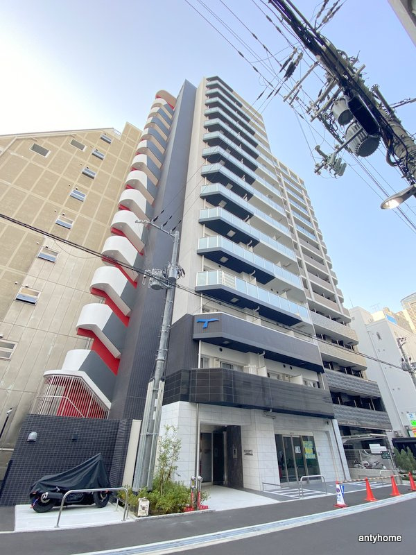 セレニテ本町リアン　仲介手数料無料の外観