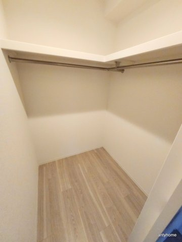 セレニテ本町リアン　仲介手数料無料の収納