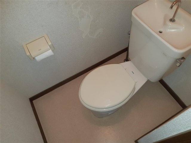 中川マンションのトイレ
